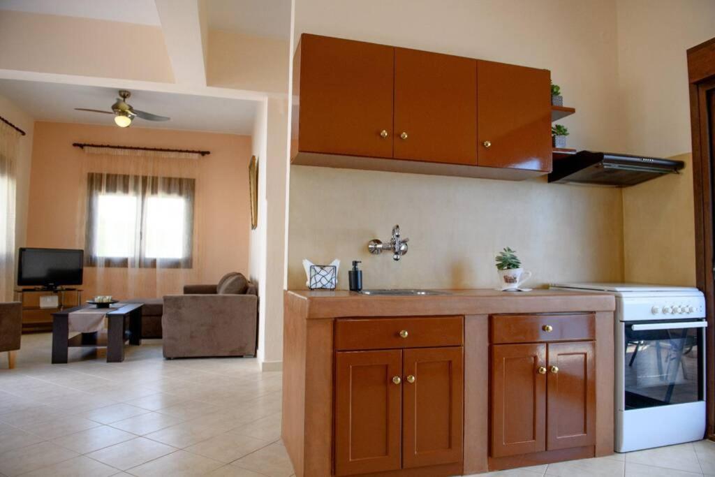 Effies House Villa Myrties Екстериор снимка